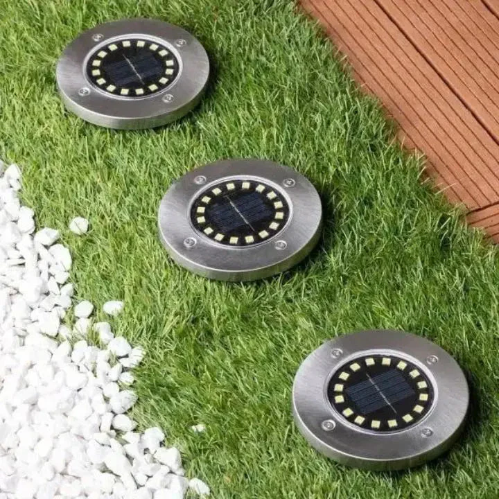 3-Pack Solar Garden Lights – Stylish Outdoor Illumination Without Wires - Image 3