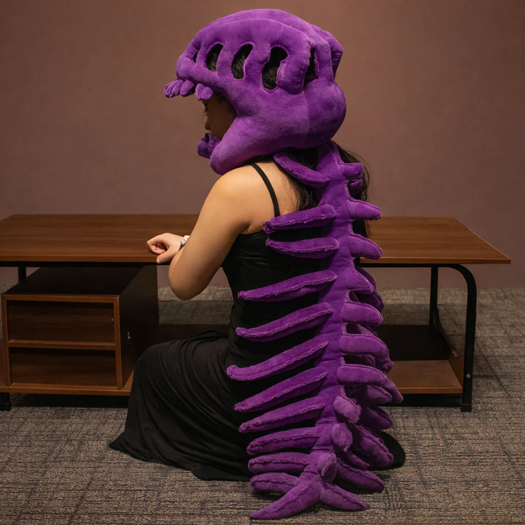 Cozy Monster-Style Cuddle Blanket for Unmatched Comfort - Image 9