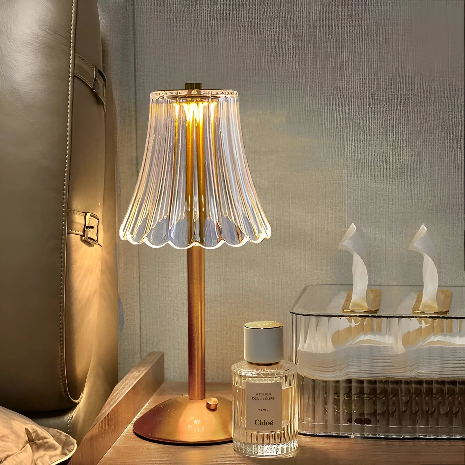 EleGlow - Vintage-Inspired Wireless Table Lamp - Image 7