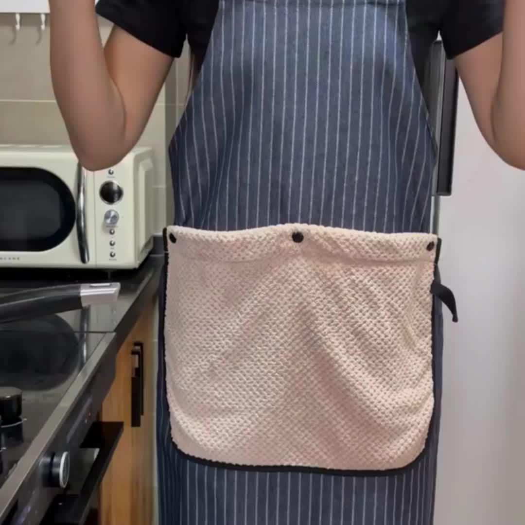 Kitchen Master Apron – Stay Clean, Comfortable, and Well-Organized While Cooking and Grilling - Image 8