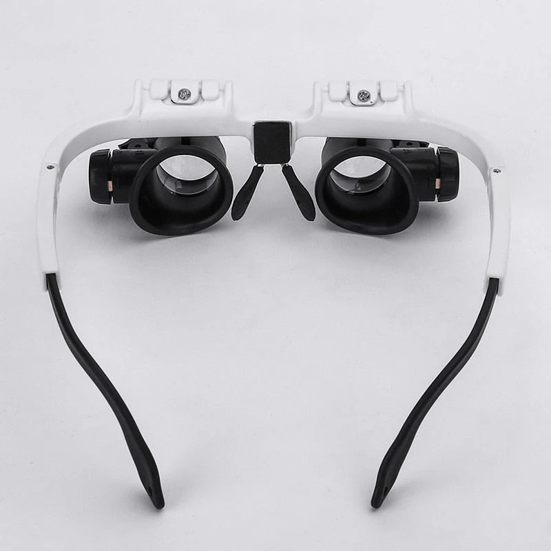 LED Magnifying Glasses for Crystal Clear Detail Viewing - Image 3