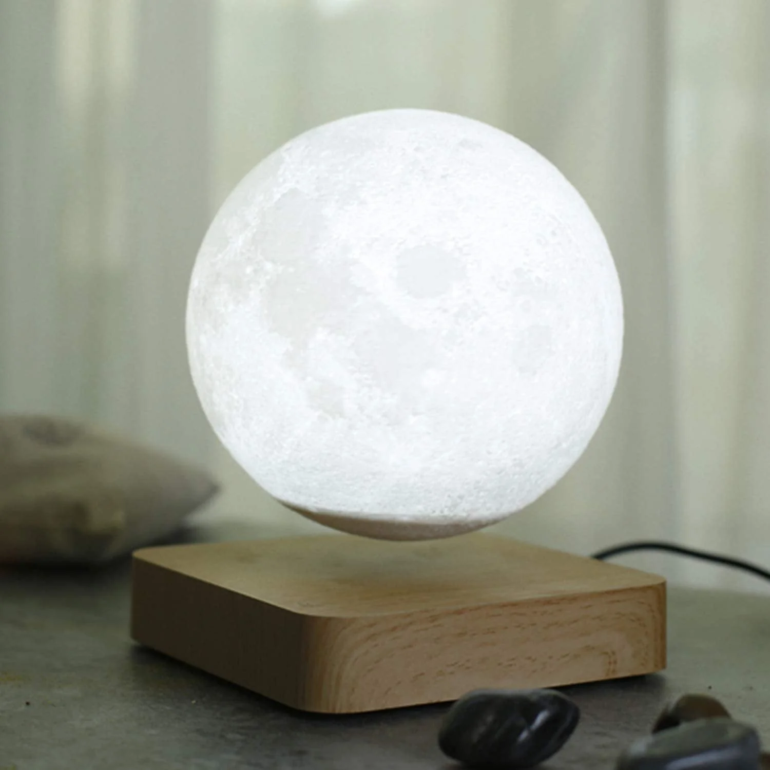 Levitating Moon Lamp - Image 3