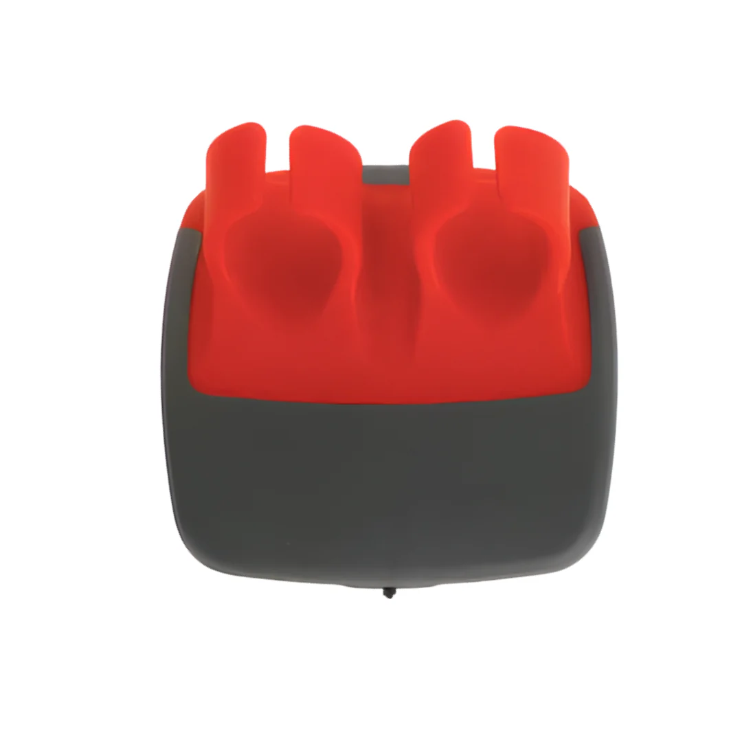 Safe Grip Peeler for Worry-Free Kitchen Moments - Image 7
