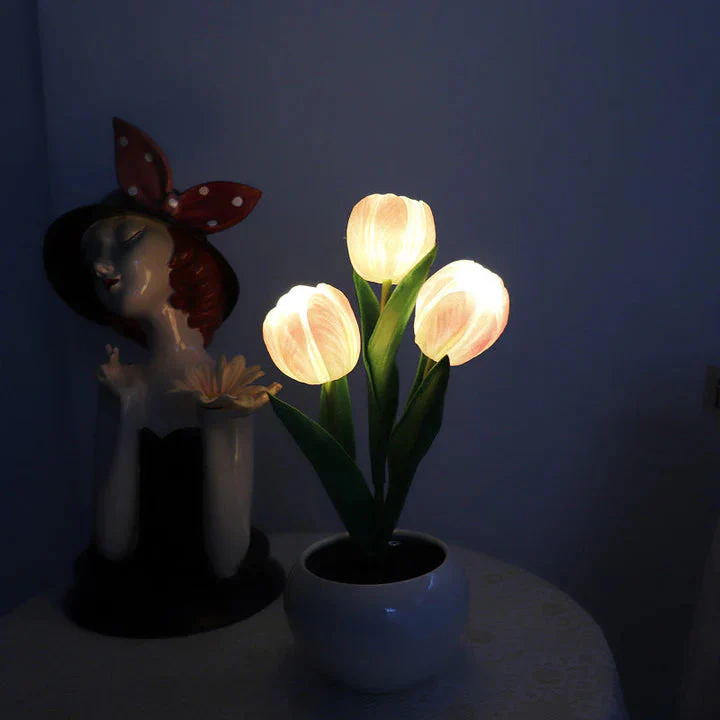 Tulip LED Desk Lamp in Ceramic Vase – Warm Ambient Light - Image 12