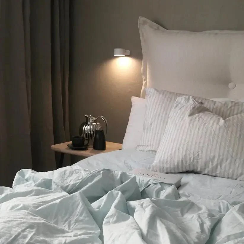 Wireless Wall Lamp — Ambient Light with the Touch of a Button - Image 3